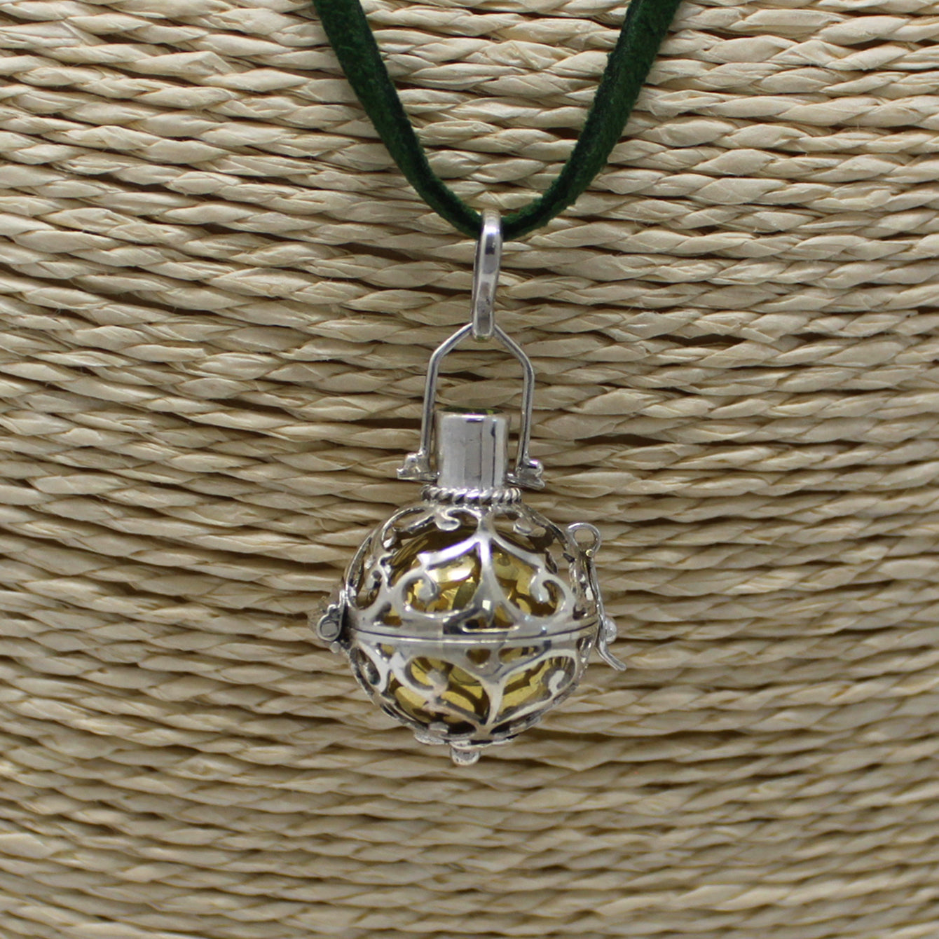 Colar Anjo de Prata Bell | Romance - 18mm